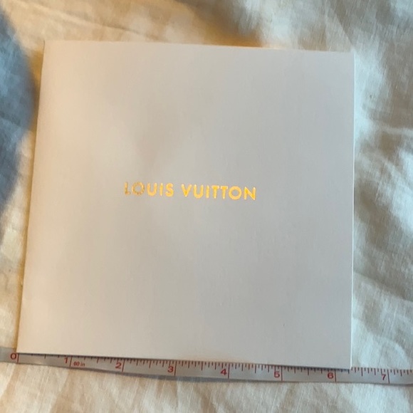 LOUIS VUITTON card - Picture 5 of 5